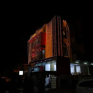 Aparthotel Varsha Enclave- Trinity House